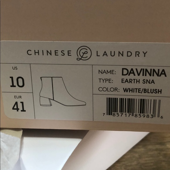 Snakeskin Chinese Laundry Booties - Picture 7 of 7